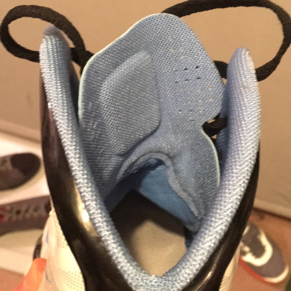 Nike ID Hyperdunk - Picture 5 of 6
